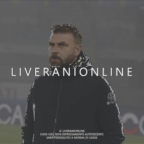 Paolo Zanetti Head Coach of Hellas Verona FC during Hellas Verona FC vs Atalanta BC, 14° Serie A Enilive 2025-26 game at Marcantonio Bentegodi stadium in Verona (VR), Italy, on Dicember 06, 2025. (Photo by Davide Casentini)- AGENZIA ALDO LIVERANI SAS