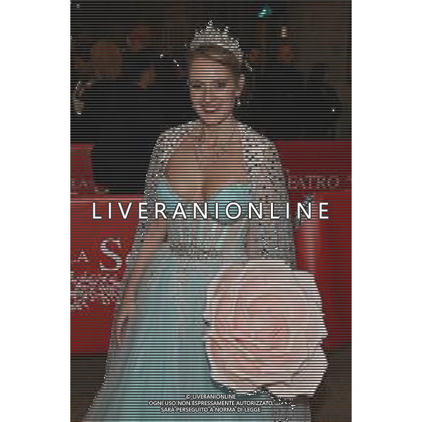 TVRG Prima alla Scala nella foto una delle ospiti Milano 07-12-2025 Ingressi di personalita’ e autorita’ in occasione della prima del Teatro alla Scala foto Roberto Garavaglia/Agenzia Aldo Liverani sas