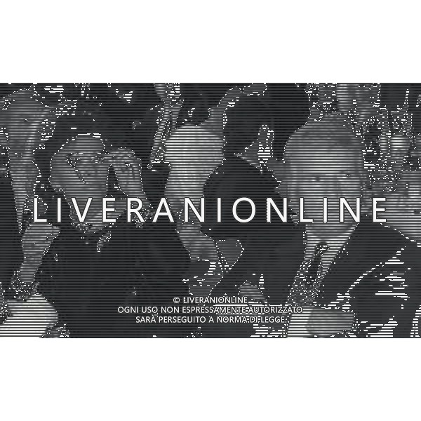 NEG-1987 CAMPIONE D\'ITALIA PREMIAZIONE MASCHERE D\'ARGENTO NELLA FOTO SOPHIA LOREN E SERGIO ZAVOLI AG ALDO LIVERANI SAS