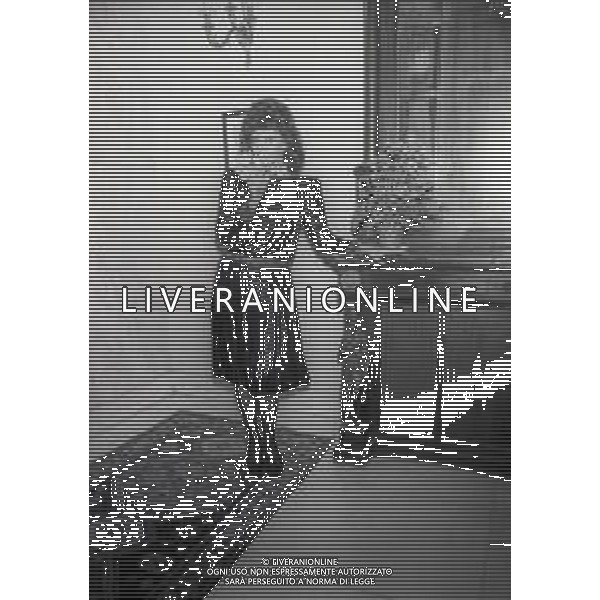 NEG-1987 CAMPIONE D\'ITALIA PREMIAZIONE MASCHERE D\'ARGENTO NELLA FOTO SOPHIA LOREN AG ALDO LIVERANI SAS