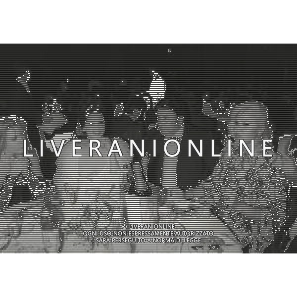 NEG-1987 CAMPIONE D\'ITALIA PREMIAZIONE MASCHERE D\'ARGENTO NELLA FOTO AMBRA OFEI-MOIRA ORFEI-WALTER NONES E LIANA ORFEI AG ALDO LIVERANI SAS 