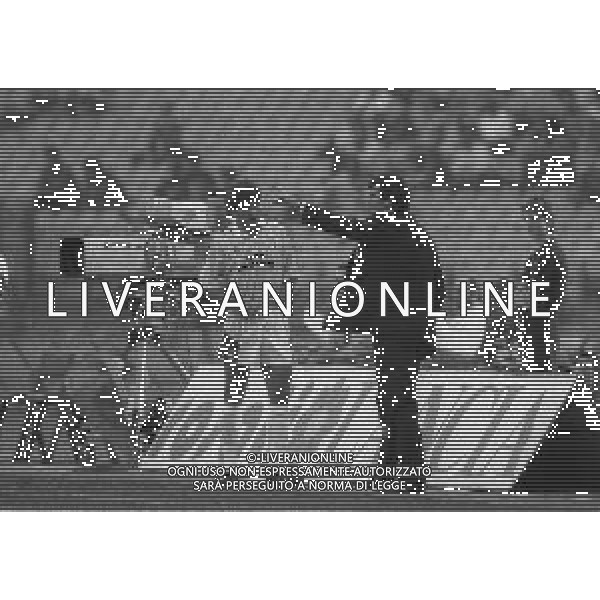 NEG-21-09-1991 ROMA-CAMPIONATO DI CALCIO SERIE A LAZIO-INTER 0-1 NELLA FOTO DINO ZOFF E KARL HEINZ RIEDLE AG ALDO LIVERANI SAS