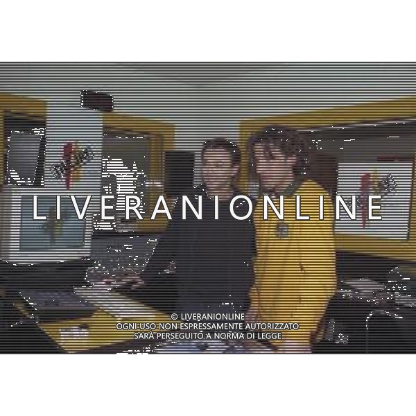 NEG COL-RETROSPETTIVA ALESSANDRO DEL PIERO CALCIATORE NELLA FOTO ALESSANDRO DEL PIERO CON DJ ALBERTINO A RADIO DEEJAY A MILANO IL GIORNO 22-08-1999 AG ALDO LIVERANI SAS