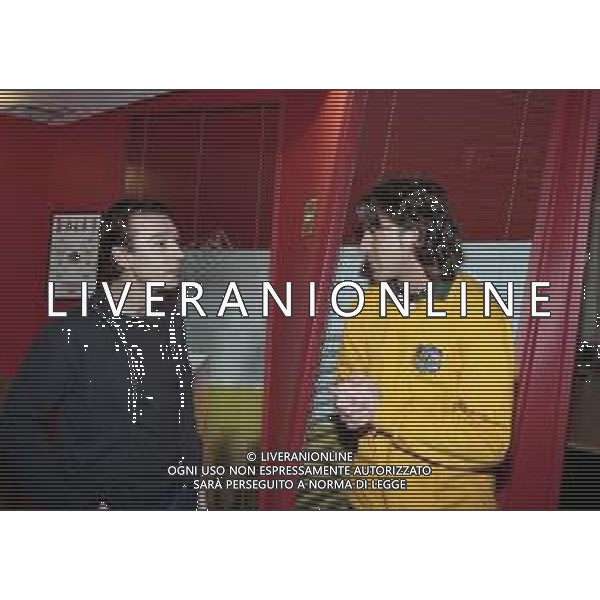 NEG COL-RETROSPETTIVA ALESSANDRO DEL PIERO CALCIATORE NELLA FOTO ALESSANDRO DEL PIERO CON DJ ALBERTINO A RADIO DEEJAY A MILANO IL GIORNO 22-08-1999 AG ALDO LIVERANI SAS