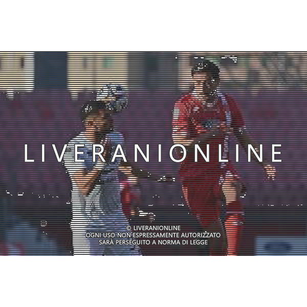 TVRG Monza vs Sudtirol nella foto Hamza El Kaouakibi (Sudtirol) e Andrea Carboni (Monza) Monza 08-12-2025 U-Power Stadium Monza vs Sudtirol Campionato Serie BKT - 15a giornata foto Roberto Garavaglia/Agenzia Aldo Liverani sas