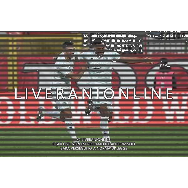 TVRG Monza vs Sudtirol nella foto Karim Zedadka (Sudtirol) e Raphael Odogwu (Sudtirol) esultanza dopo il gol dell\'1 a 1 Monza 08-12-2025 U-Power Stadium Monza vs Sudtirol Campionato Serie BKT - 15a giornata foto Roberto Garavaglia/Agenzia Aldo Liverani sas