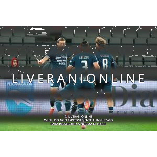 TVEM December 8, 2025 Bari, Italy - SSC Bari vs Pescara Calcio - Italian Soccer Serie B 2025/2026 - San Nicola Stadium. In the pic: Antonio Di Nardo of Pescara Calcio celebrates after scoring a goal with teammates ©TVEM Emmanuele Mastrodonato - AGENZIA ALDO LIVERANI SAS