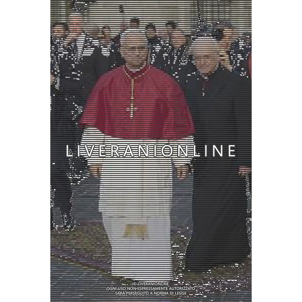 Roma 08 Dicembre 2025 Sua Santita’ Papa Leone XIV rende omaggio all\'Immacolata in Piazza Mignanelli a Roma Nella Foto: Papa Leone XIV Foto Credit: Andrea Bracaglia- AGENZIA ALDO LIVERANI SAS