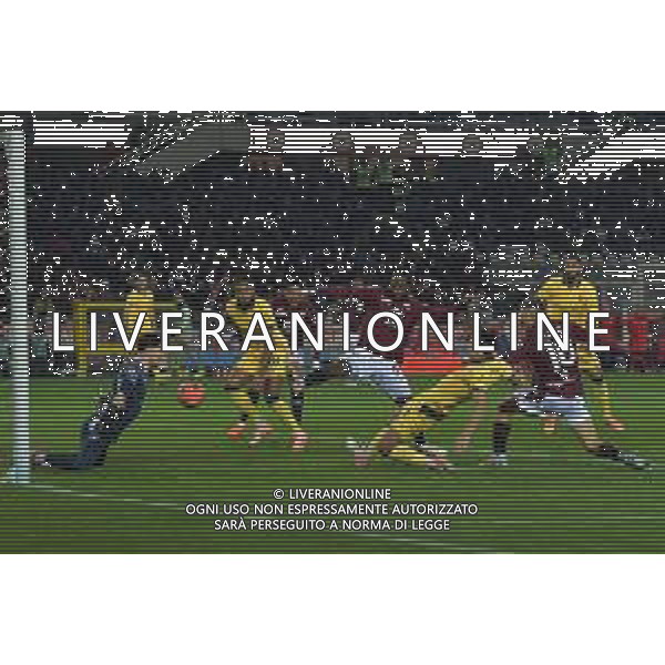 Torino 08.12.25 Stadio Grande Torino @Manuela Viganti/Ag. Aldo Liverani sas Torino vs Milan Campionato Calcio Serie A Enilive 2025/2026 14a giornata Nella foto: occasione samuele ricci parata da franco israel ©Viganti - AGENZIA ALDO LIVERANI SAS