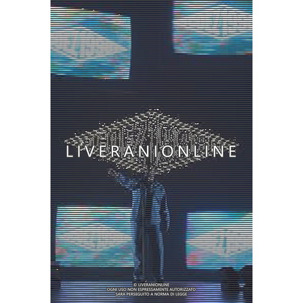 Roma 08 Dicembre 2025 Coez durante la data di chiusura del suo Tour ‘LIVE COEZ 2025’ Nella Foto: Coez Foto Credit: Andrea Bracaglia- AGENZIA ALDO LIVERANI SAS