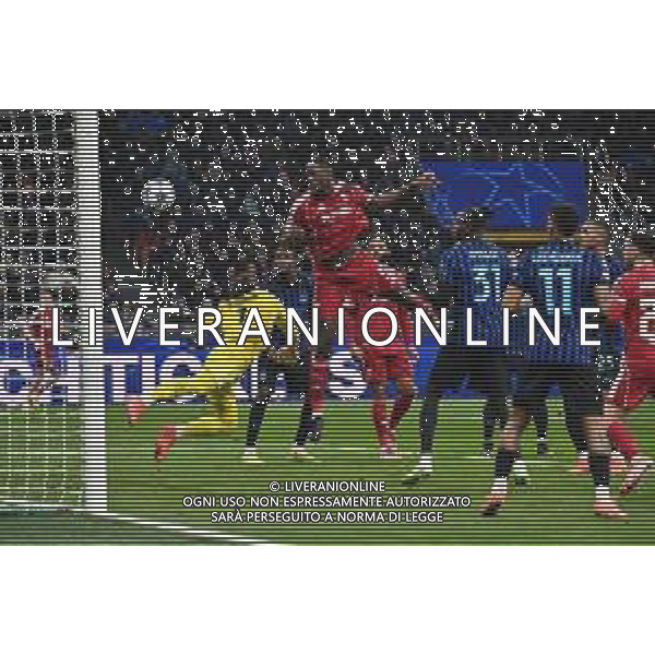 Inter vs Liverpool nella foto Ibrahima Konate’ (Liverpool) segna il gol dell\'1 a 0 ma la rete viene annullata Milano 09-12-2025 Stadio Giuseppe Meazza - San Siro Inter vs Liverpool UEFA Champions League fase a girone unico - 6a giornata foto Roberto Garavaglia/Agenzia Aldo Liverani sas