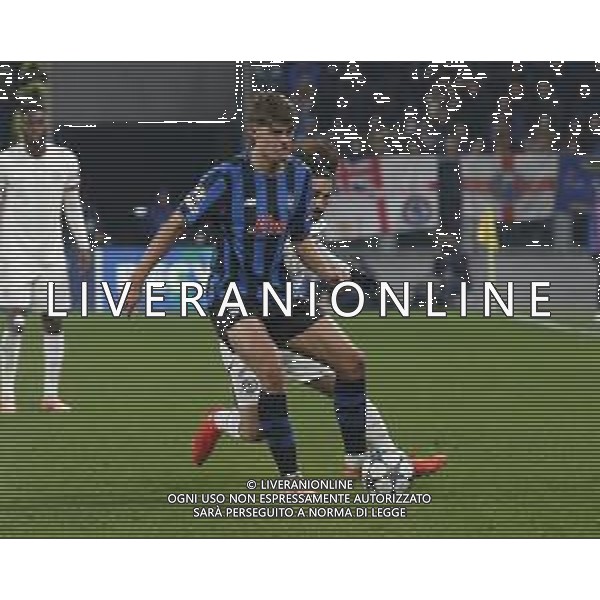 Charles De Ketelaere of Atalanta BC. battle for the ball with Marc Cucurella of Chelsea FC during Atalanta BC vs Chelsea FC, Champions League 2025-26 League phase, Matchday 6°, game at New Balance Arena in Bergamo (BG), Italy, on Dicember 09, 2025. (Photo by Davide Casentini)- AGENZIA ALDO LIVERANI SAS