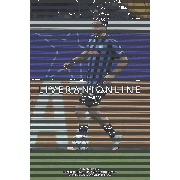 Sead Kolasinac of Atalanta BC play the ball during Atalanta BC vs Chelsea FC, Champions League 2025-26 League phase, Matchday 6°, game at New Balance Arena in Bergamo (BG), Italy, on Dicember 09, 2025. (Photo by Davide Casentini)- AGENZIA ALDO LIVERANI SAS