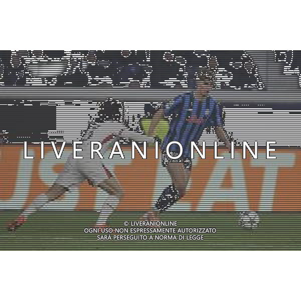 Charles De Ketelaere of Atalanta BC. competes for the ball with Marc Cucurella of Chelsea FC during Atalanta BC vs Chelsea FC, Champions League 2025-26 League phase, Matchday 6°, game at New Balance Arena in Bergamo (BG), Italy, on Dicember 09, 2025. (Photo by Davide Casentini)- AGENZIA ALDO LIVERANI SAS