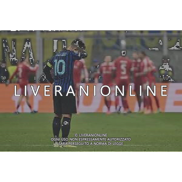 Inter vs Liverpool nella foto delusione Lautaro Martinez (Inter) e giocatori Liverpool esultanza dopo il gol dell\'1 a 0 Milano 09-12-2025 Stadio Giuseppe Meazza - San Siro Inter vs Liverpool UEFA Champions League fase a girone unico - 6a giornata foto Roberto Garavaglia/Agenzia Aldo Liverani sas