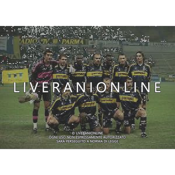 NEG COL-25-11-1999 PARMA SEDICESIMI DI FINALE DI COPPA UEFA PARMA-STURM GRAZ 2-1 NELLA FOTO LA FORMAZIONE DEL PARMA CALCIO 199-2000 DA SIN IN PIEDI GIANLUIGI BUFFON-RAFFAELE LONGO-LILIAN THURAM-STEFANO TORRISI-SALIOU LASSISSI -MARIO STANIC-DINO BAGGIO SED DA SIN JOHAN WALEM-JOHNNIER MONTANO-ROBERTO BREDA-MARCO DI VAIO AG ALDO LIVERANI SAS