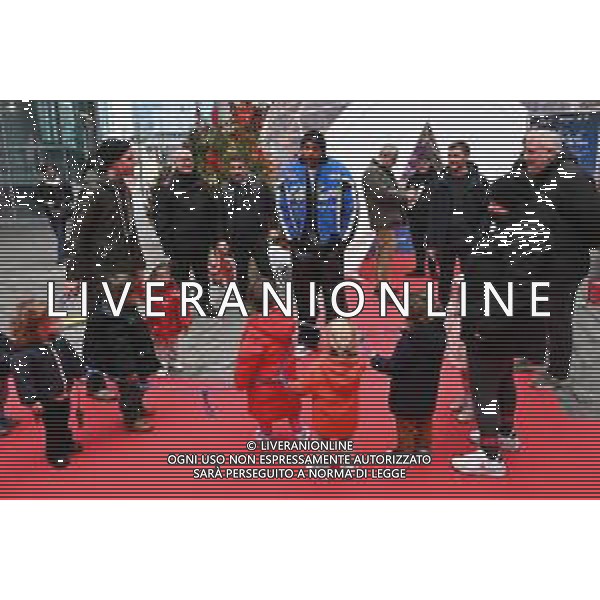 TVRG incontro Marcell Jacobs nella foto Marcell Jacobs Milano 10-12-2025 Il campipone olimpico Marcell Jacobs incontra e dialoga con alcuni studenti sotto il Palazzo della Regione, in piazza Città di Lombardia foto Roberto Garavaglia/Agenzia Aldo Liverani sas