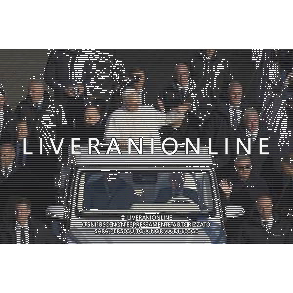 Roma 10 Dicembre 2025 Udienza Generale di Sua Santita’ Papa Leone XIV in Piazza San Pietro Nella foto: Papa Leo XIV Foto Credit: Andrea Bracaglia- AGENZIA ALDO LIVERANI SAS