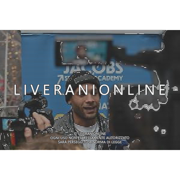 TVRG incontro Marcell Jacobs nella foto Marcell Jacobs Milano 10-12-2025 Il campipone olimpico Marcell Jacobs incontra e dialoga con alcuni studenti sotto il Palazzo della Regione, in piazza Città di Lombardia foto Roberto Garavaglia/Agenzia Aldo Liverani sas