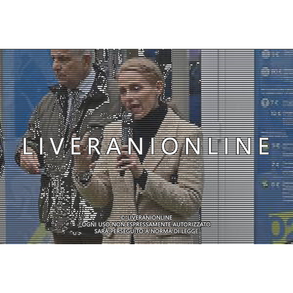 TVRG incontro Marcell Jacobs nella foto Federica Picchi Milano 10-12-2025 Il campipone olimpico Marcell Jacobs incontra e dialoga con alcuni studenti sotto il Palazzo della Regione, in piazza Città di Lombardia foto Roberto Garavaglia/Agenzia Aldo Liverani sas