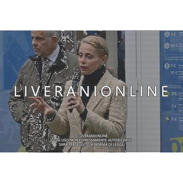 TVRG incontro Marcell Jacobs nella foto Federica Picchi Milano 10-12-2025 Il campipone olimpico Marcell Jacobs incontra e dialoga con alcuni studenti sotto il Palazzo della Regione, in piazza Città di Lombardia foto Roberto Garavaglia/Agenzia Aldo Liverani sas