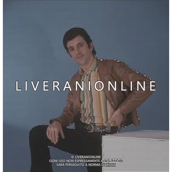 COL-RETROSPETTIVA MICHELE MAISANO CANTANTE NELLA FOTO MICHELE MAISANO AG ALDO LIVERANI SAS