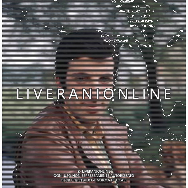 COL-RETROSPETTIVA MICHELE MAISANO CANTANTE NELLA FOTO MICHELE MAISANO AG ALDO LIVERANI SAS