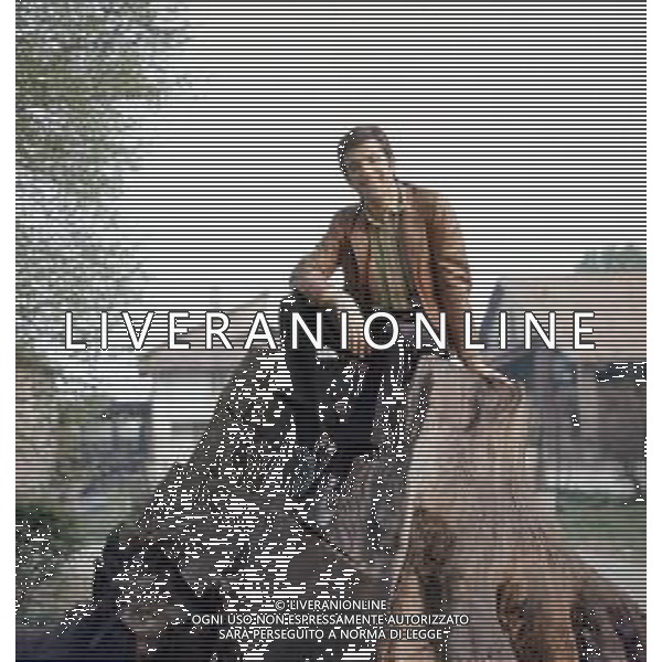 COL-RETROSPETTIVA MICHELE MAISANO CANTANTE NELLA FOTO MICHELE MAISANO AG ALDO LIVERANI SAS