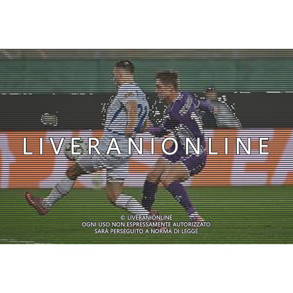 TVRG Fiorentina vs Dinamo Kiev nella foto Hans Nicolussi Caviglia (Fiorentina) al tiro contrastato da Mykola Mykhailenko (Dinamo Kiev) Firenze 11-12-2025 Stadio Artemio Franchi Fiorentina vs Dinamo Kiev UEFA Conference League fase a girone unico - 5a giornata foto Roberto Garavaglia/Agenzia Aldo Liverani sas