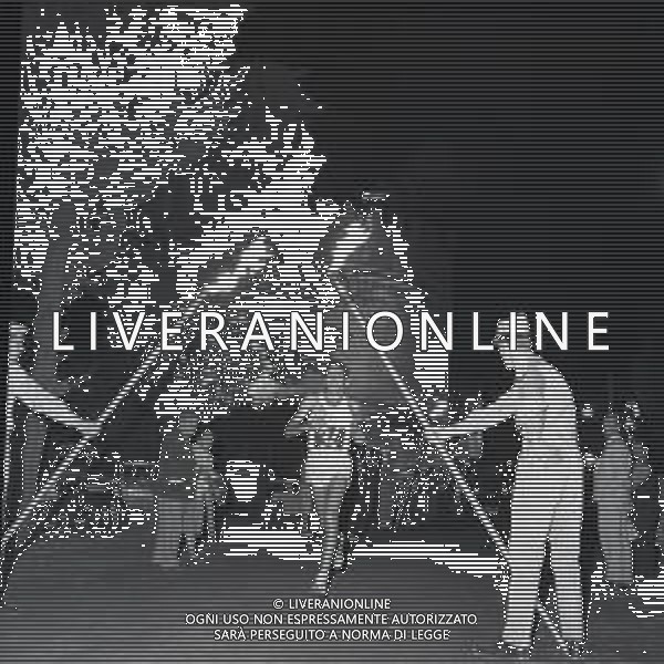 NEG-1960 OLIMPIADI DI ROMA-LA MARATONA FOTO SANDRO VESPASIANI-AG ALDO LIVERANI SAS