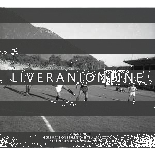 NEG-04-05-1958 COMO-CAMPIONATO DI CALCIO SERIE B COMO-SAMBENEDETTESE 1-1 NELLA FOTO AZIONI DI GIOCO AG ALDO LIVERANI SAS