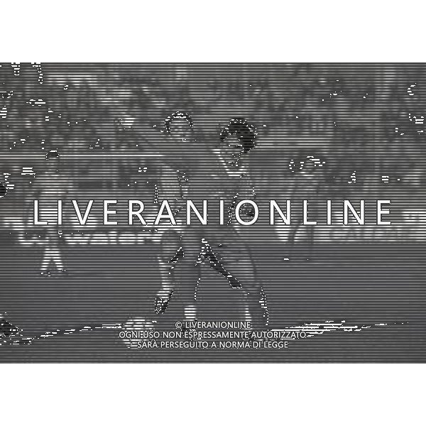 NEG-29-01-1989 BRESCIA-CAMPIONATO DI CALCIO SERIE B BRESCIA-PICANZA 2-0 NELLA FOTO MAURIZIO IORIO E EUGENIO CORINI AG ALDO LIVERANI SAS