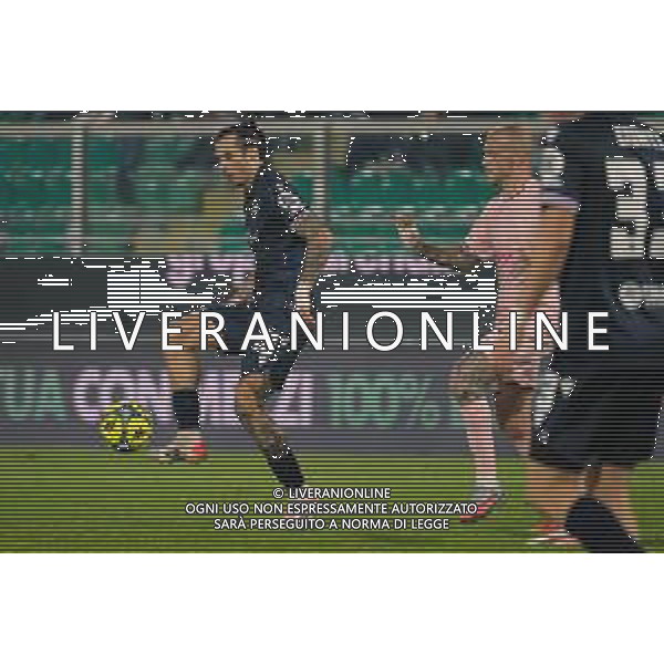 Palermo, Italy, 12 December 2025. Renzo Barbera Stadium, Palermo vs Sampdoria, match valid for the 2025/2026 Serie B championship. In the photo: Lorenzo Venuti (Sampdoria) and Antonio Palumbo (Palermo FC) ©TVFS Federico Serra - AGENZIA ALDO LIVERANI SAS