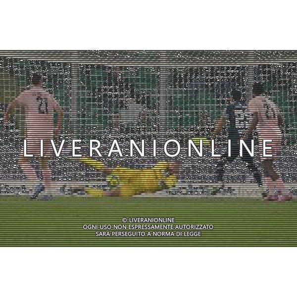 Palermo, Italy, 12 December 2025. Renzo Barbera Stadium, Palermo vs Sampdoria, match valid for the 2025/2026 Serie B championship. In the photo: Save Jesse Joronen (Palermo FC) ©TVFS Federico Serra - AGENZIA ALDO LIVERANI SAS