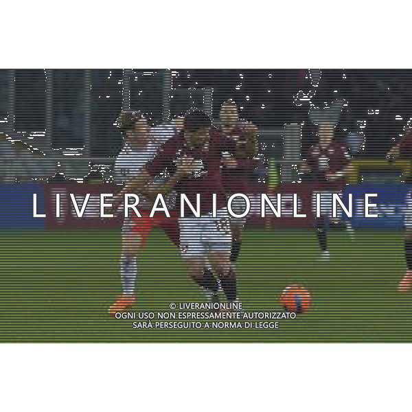 TVMV-Torino 13.12.2025 Stadio Grande Torino @Manuela Viganti/Ag. Aldo Liverani sas Torino vs Cremonese Campionato Calcio Serie A Enilive 2025/2026 15a giornata Nella foto: giovanni simeone e federico baschirotto ©TVMV Viganti Manuela - AGENZIA ALDO LIVERANI SAS