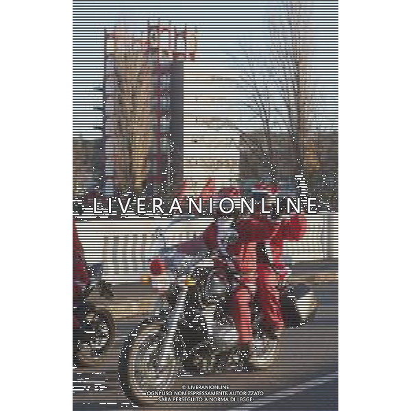 IMOLA 13 12 2025 AUTODROMO ENZO E DINO FERRARI Motobabbi: un evento unico, coinvolgente e solidale per celebrare il Natale NELLA FOTO USCITA DALL\'AUTODROMO ©SANNA - AGENZIA ALDO LIVERANI SAS