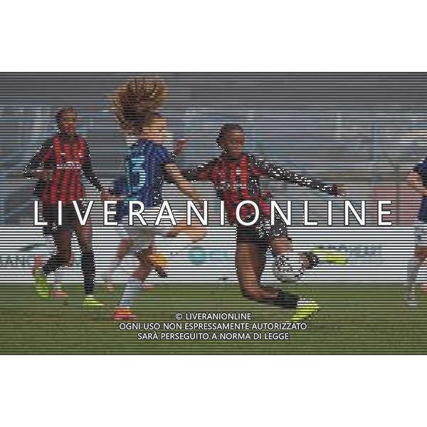 TVRCOR A.C. Milan vs F.C. Internazionale – Serie A Women Athora nella foto Karen Appiah Amoakoah e Beatrice Merlo Solbiate Arno (VA) Stadio Felice Chinetti 9a giornata foto Roberta Corradin/Agenzia Aldo Liverani sas - 13.12.2025 ©TVRCOR Corradin Roberta - AGENZIA ALDO LIVERANI SAS
