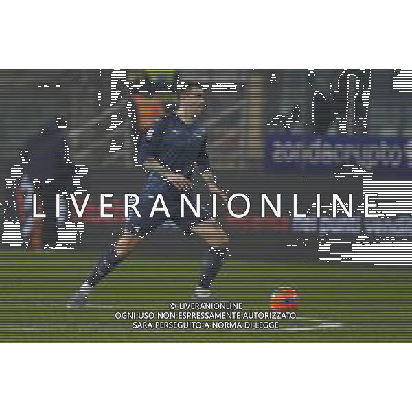 Alessio Romagnoli of SS Lazio play the ball during Parma Calcio vs SS Lazio, 15° Serie A Enilive 2025-26 game at Ennio Tardini in Parma (PR), Italy, on Dicember 13, 2025. (Photo by Davide Casentini)- AGENZIA ALDO LIVERANI SAS