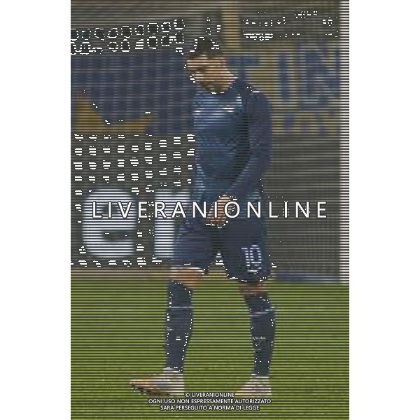 Mattia Zaccagni of SS Lazio go aut of red card during Parma Calcio vs SS Lazio, 15° Serie A Enilive 2025-26 game at Ennio Tardini in Parma (PR), Italy, on Dicember 13, 2025. (Photo by Davide Casentini)- AGENZIA ALDO LIVERANI SAS