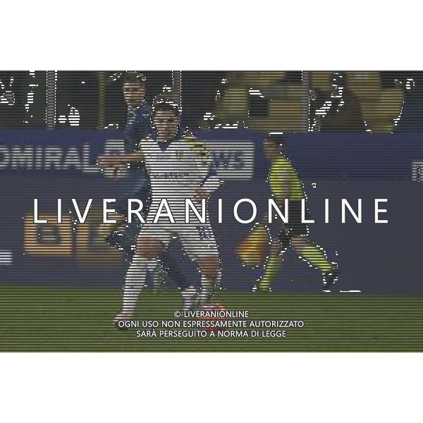 Adrian Bernabe’ of Parma AC play the ball during Parma Calcio vs SS Lazio, 15° Serie A Enilive 2025-26 game at Ennio Tardini in Parma (PR), Italy, on Dicember 13, 2025. (Photo by Davide Casentini)- AGENZIA ALDO LIVERANI SAS