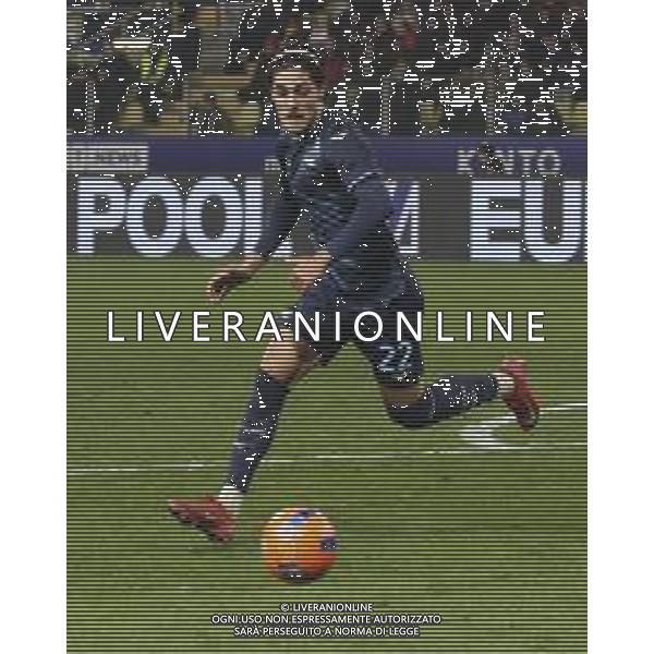 Matteo Cancellieri of SS Lazio play the ball during Parma Calcio vs SS Lazio, 15° Serie A Enilive 2025-26 game at Ennio Tardini in Parma (PR), Italy, on Dicember 13, 2025. (Photo by Davide Casentini)- AGENZIA ALDO LIVERANI SAS