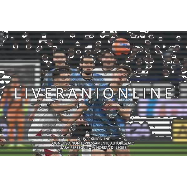 TVRG Atalanta vs Cagliari nella foto Adam Obert (Cagliari) e Charles de Ketelaere (Atalanta) Bergamo 13-12-2025 New Balance Arena - Stadio di Bergamo Atalanta vs Cagliari Campionato Serie A Enilive - 15a giornata foto Roberto Garavaglia/Agenzia Aldo Liverani sas