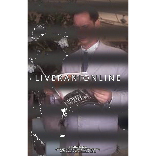 DIAP-RETROSPETTIVA JOHN WATERS REDISTA NELLA FOTO JOHN WATERS REGISTA DEL FILM “CRY BABY “ A CANNES NELL\'ANNO 1990 AG ALDO LIVERANI SAS