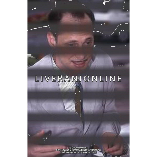 DIAP-RETROSPETTIVA JOHN WATERS REDISTA NELLA FOTO JOHN WATERS REGISTA DEL FILM “CRY BABY “ A CANNES NELL\'ANNO 1990 AG ALDO LIVERANI SAS