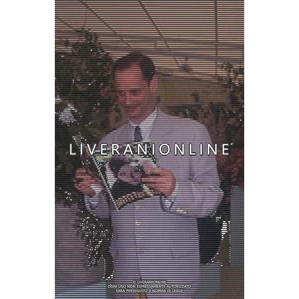 DIAP-RETROSPETTIVA JOHN WATERS REDISTA NELLA FOTO JOHN WATERS REGISTA DEL FILM “CRY BABY “ A CANNES NELL\'ANNO 1990 AG ALDO LIVERANI SAS