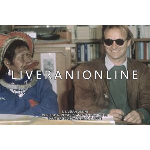 DIAP-RETROSPETTIVA STING CANTANTE NELLA FOTO STING CON RAOMI A MILANO NELL\'ANNO 1989 AG ALDO LIVERANI SAS