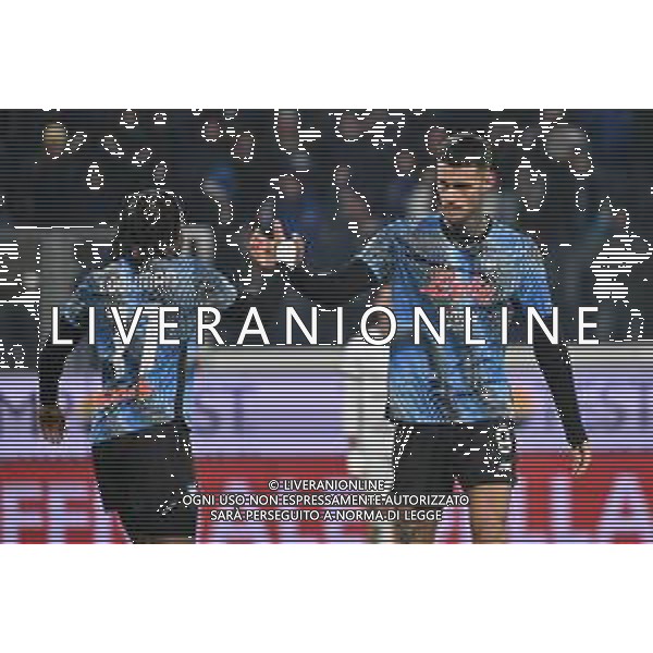 TVRG Atalanta vs Cagliari nella foto Ademola Lookman (Atalanta) e Gianluca Scamacca (Atalanta) esultanza dopo il gol del 2 a 1 Bergamo 13-12-2025 New Balance Arena - Stadio di Bergamo Atalanta vs Cagliari Campionato Serie A Enilive - 15a giornata foto Roberto Garavaglia/Agenzia Aldo Liverani sas