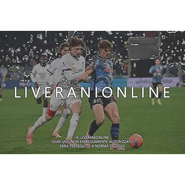 TVRG Atalanta vs Cagliari nella foto Marco Palestra (Cagliari) SX e Charles de Ketelaere (Atalanta) DX Bergamo 13-12-2025 New Balance Arena - Stadio di Bergamo Atalanta vs Cagliari Campionato Serie A Enilive - 15a giornata foto Roberto Garavaglia/Agenzia Aldo Liverani sas