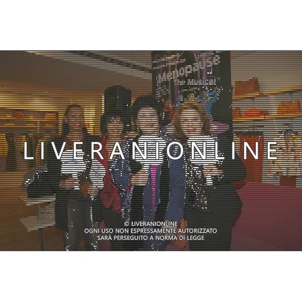 Roma 06/03/2006 Presentazione del musica \' Menopause - the musical \' interpretato da Fiordaliso, Marisa Laurito e Fioretta Mari e Crystal White in programma dal 8 marzo presso il Teatro Vittoria. ph tvphoto/ag liverani