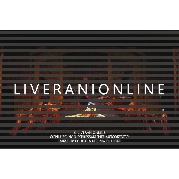 Roma 09/03/2006 - Spettacolo teatrale \' Dracula Opera Rock \' prodotto da David Zard con la regia di Alfredo Arias e le musiche della PFM. Protagonisti Vittorio Matteucci ( dracula ), Sabrina De Siena ( Mina Murray ), Fabio Privitera ( reinfield